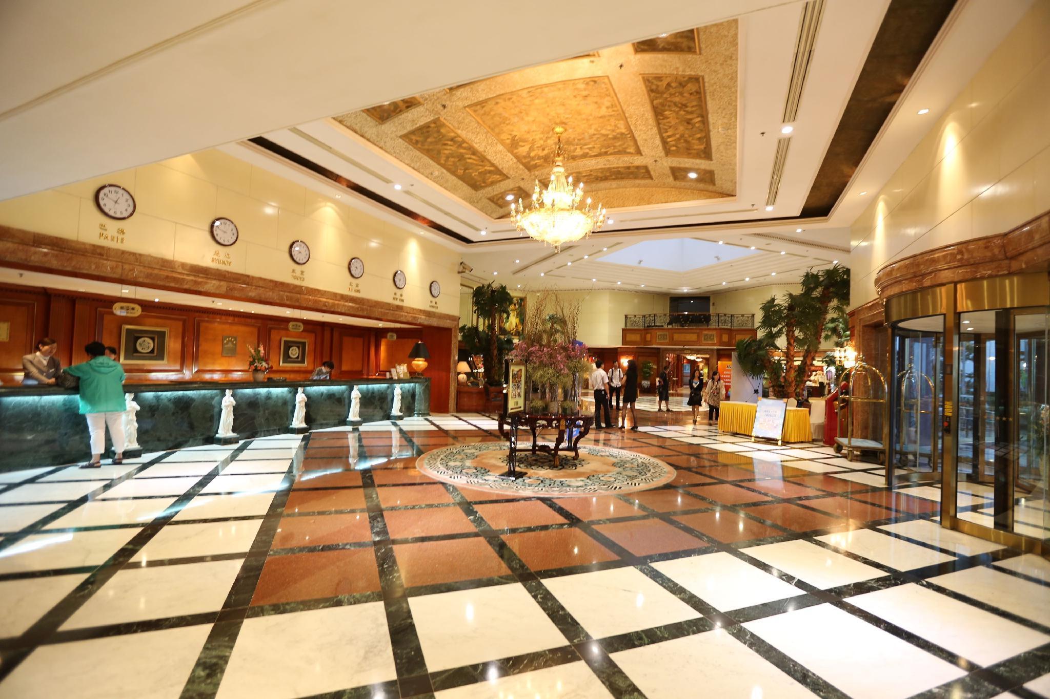 Huiquan Dynasty Hotel Циндао Екстериор снимка